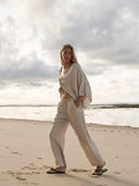 Lucid Knot Top