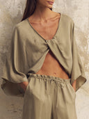 Lucid Knot Top